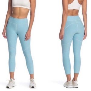 Outdoor Voices Leggings - XL - Light Blue